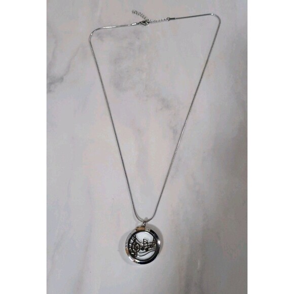 Musical Notes Aromatherapy Essential Oil Diffuser Necklace Womens Locket Pendant - Picture 3 of 8